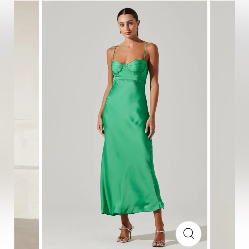 Elegant Green Florianne Satin Dress
